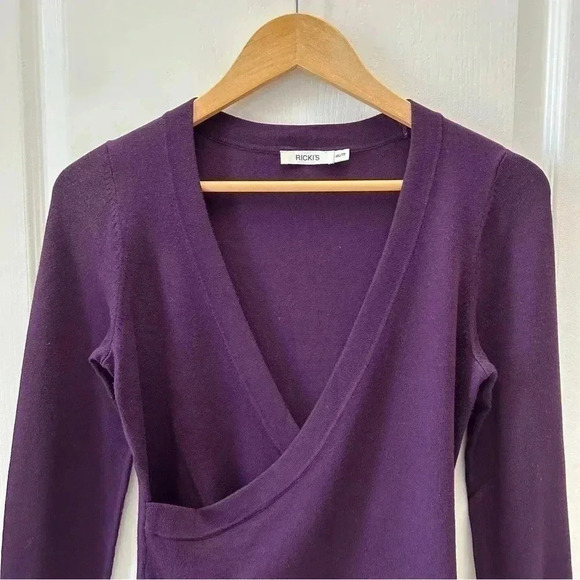 Ricki’s Wrap Front Sweater Deep V Neck Thin Knit Stretch  Fit Purple Size XS - Picture 5 of 15
